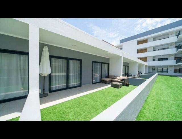 1 BEDROOM SECTIONAL TITLE FOR SALE IN UMHLANGA RIDGE